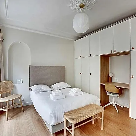 Authentic - 3br8p - Clignancourt Paris