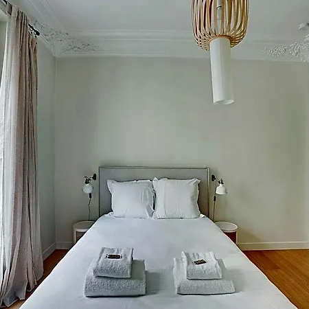 Authentic - 3br8p - Clignancourt 3*